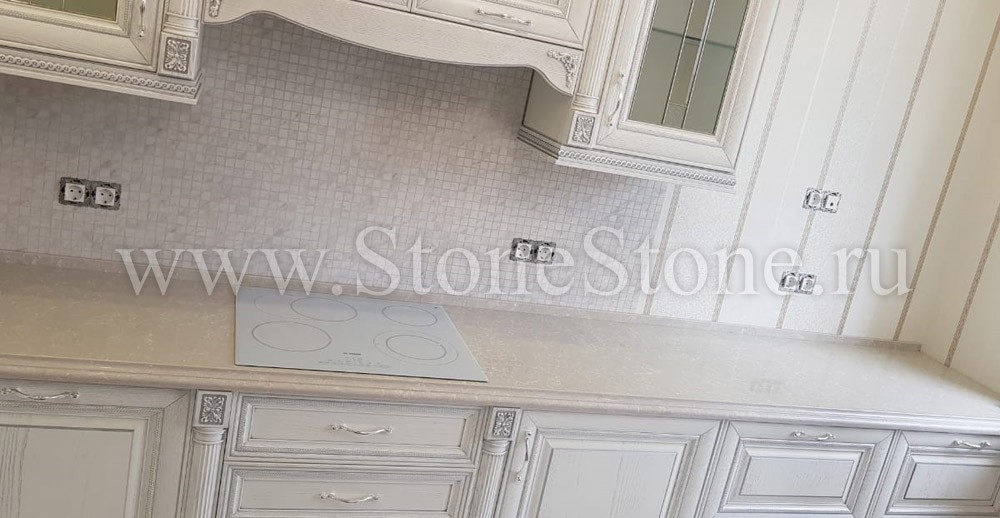������� ���������� �� ���������� ���������� � ������ Caesarstone Alpine Mist
