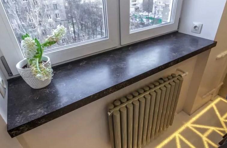 ���������� �� �������������� ����� Technistone Crystal Misty Black